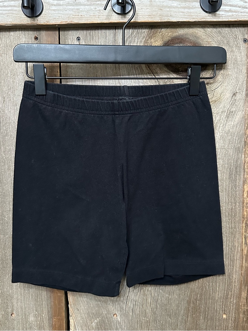 2019 Old Navy Low Rise Knit Biker Shorts 6 1/2 in inseam Black Small Women’s